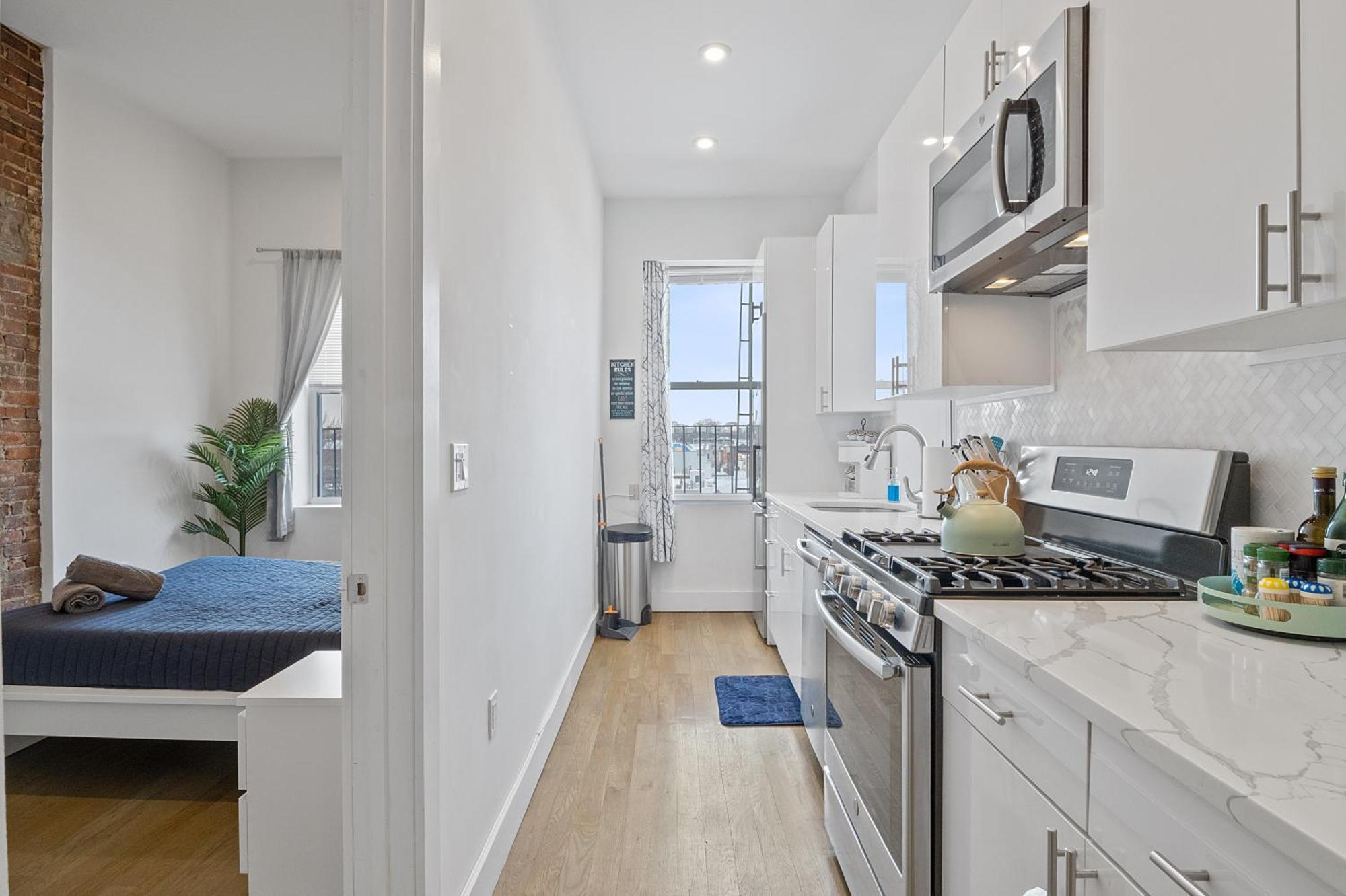 Chic Penthouse 15 Minutes From Nyc - Bus Stop At Doorstep Hoboken Exterior photo