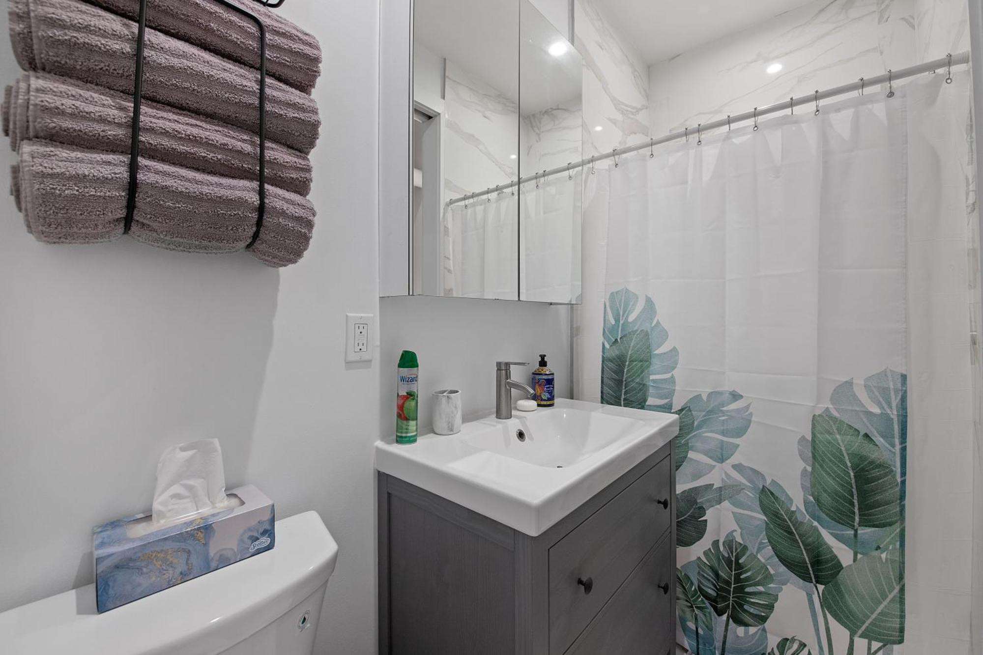 Chic Penthouse 15 Minutes From Nyc - Bus Stop At Doorstep Hoboken Exterior photo