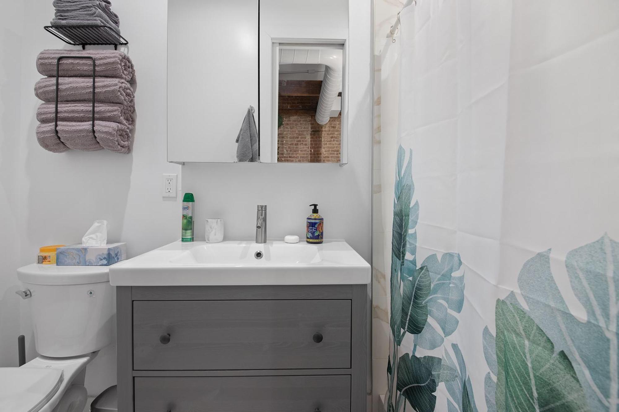 Chic Penthouse 15 Minutes From Nyc - Bus Stop At Doorstep Hoboken Exterior photo